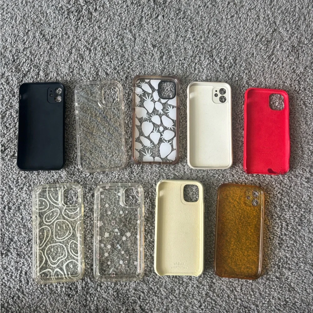 Lot of 9 iphone 11 phone‎ cases
